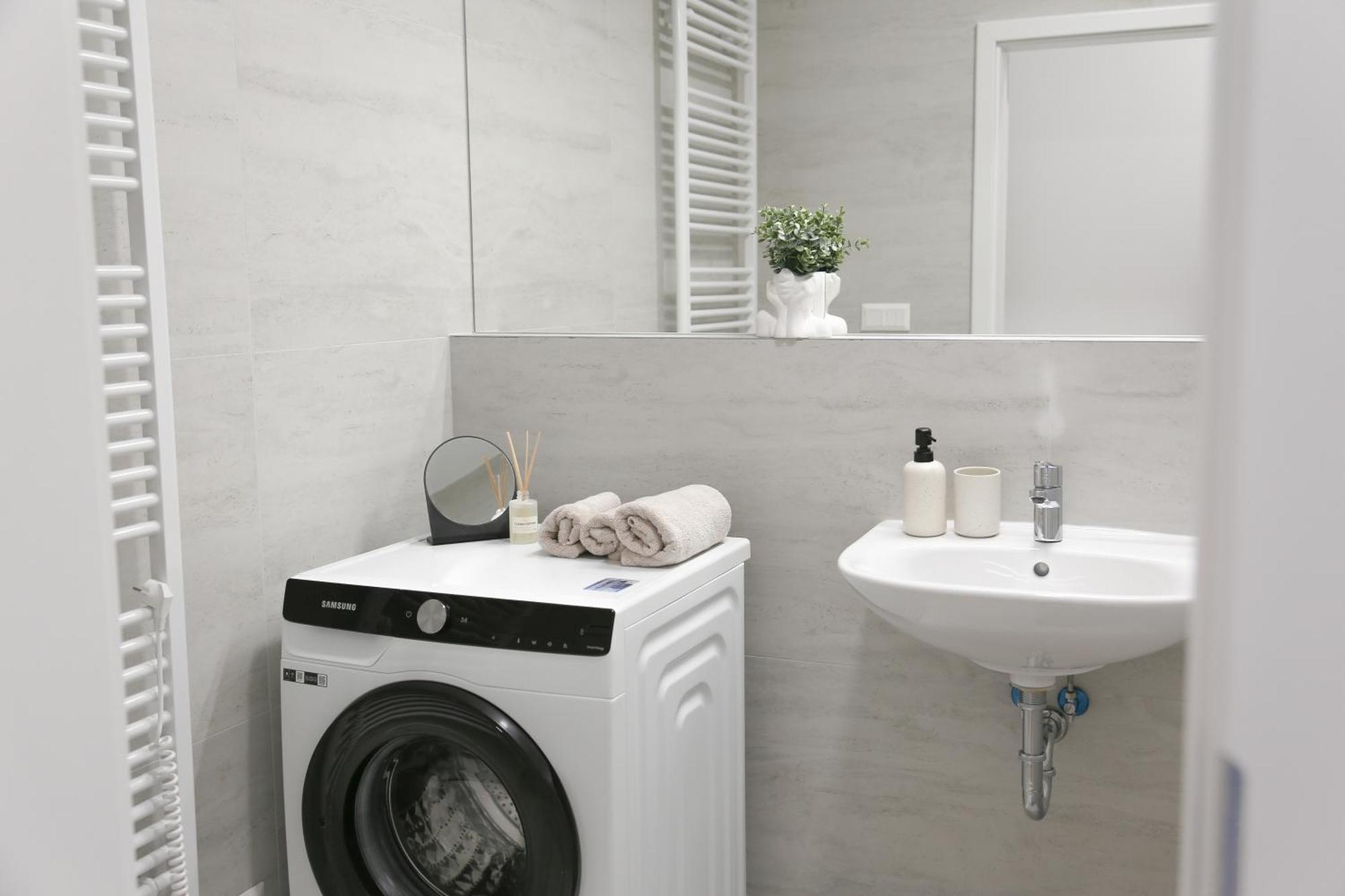 Kesselbauer Bratislava - Luxury Apartment With Free Parking Bagian luar foto