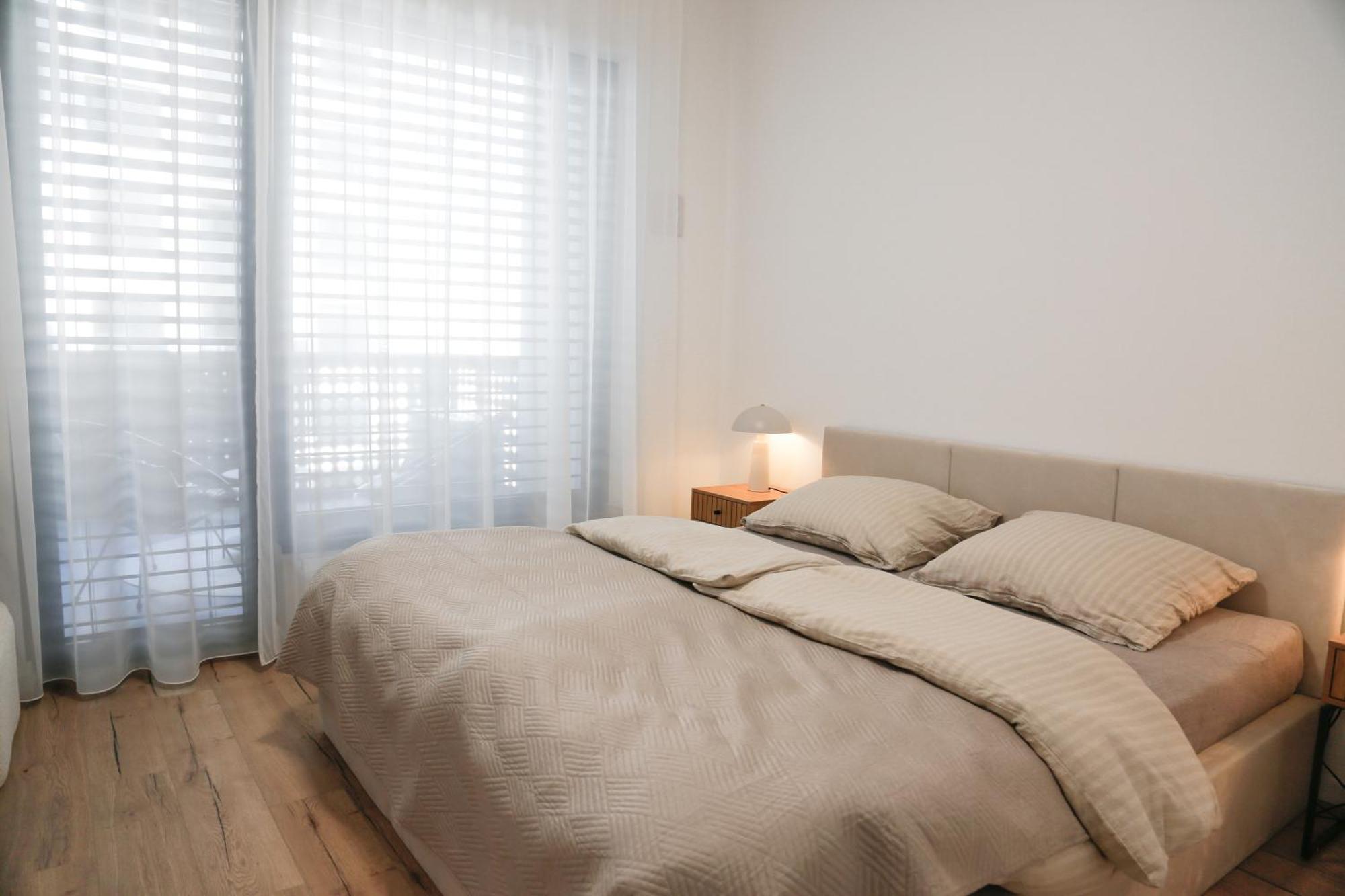 Kesselbauer Bratislava - Luxury Apartment With Free Parking Bagian luar foto